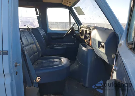 1985 Ford Econoline E350 Super Duty from USA, damaged, VIN 1FBHS31G3FHA24155